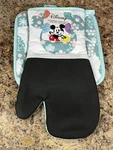 Mickey Mouse Disney Nwt Oversized Neoprene Oven Mitt And Pot Holder. Fixed Price $9.99.