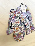 Vera Bradley Kitchen Towel Oven Mitt & Pot Holder Set Maddalena Paisley New. Fixed Price $12.00.