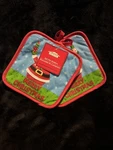 Set Of 2 Christmas House Holiday Kitchen Pot Holders Nwt Merry Santa. Fixed Price $20.00.
