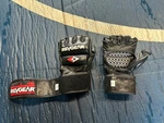Revgear Deluxe Pro Mma Gloves Size Small - Great Condition Fast Shipping. Fixed Price $15.00.