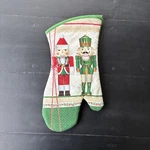 Michel Design Works Oven Mitt Nutcracker Suite Nwot 14 X7.5. Fixed Price $14.00.