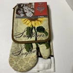 New Royal Crest Cotton Terry Sunflower Kitchen Towel Oven Mitt Pot Holder. Fixed Price $5.19.