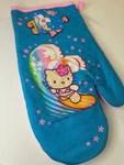 Sanrio 2005 Vintage Hello Kitty Oven Mitt. Fixed Price $14.99.