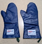 Tucker Safety Burn Guard Quickklean 15" Oven Mitts (2) Medium Heat Resistant. Fixed Price $30.00.