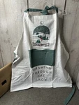 Creative Co-op Christmas Dashing Through The Snow Apron Pocket Holiday Cooking. Fixed Price $16.99.