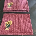 Quilted Floral Rectangular Fabric Placemat Set Of 6 Farmhouse/cottage Home. Fixed Price $18.00.