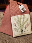 New Soft Demdaco Oven Mitt Herb Ivore Cotton Thick Doubles As Trivet. Fixed Price $30.00.