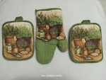 John Deere Kitchen Pot Holders Set Of 3 Multi-color Hand Made Wally World. Fixed Price $18.99.