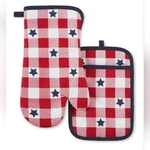 Martha Stewart White And Blue Checkered Oven Mitt & Pot Holder Set Patriotic. Fixed Price $20.00.