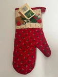 Seasons Greetings Christmas Oven Mitt Red Quilted Mistletoe Bunny Apple Vtg Nwt. Fixed Price $9.95.