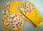 (new) 7 Pc Smart Home Essentials For Living Kitchen Gift Set Oven Mitt Hot Pad... Fixed Price $18.99.
