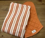 Williams Sonoma Classic Stripe Apron & Oven Mitt Pumpkin Orange. Fixed Price $39.00.