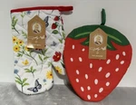 New Dolly Parton Oven Mitt Potholder Set &wildflowers Strawberry. Fixed Price $11.66.