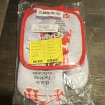 Baduoke Oven Mitts White Red 100% Cotton Pictorial Pattern. Fixed Price $14.99.