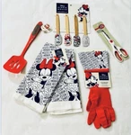 Disney Minnie Mouse Kitchen Linens & Utensils Gift Set - Red. Fixed Price $14.00.