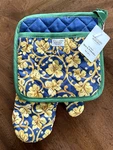 Williams Sonoma Palermo Oven Mitt And Pot Holder Set. Fixed Price $42.99.
