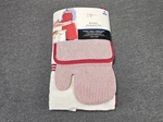 Mainstays Kitchen Accessory Set 4 Piece Apron Towel Oven Mitt Potholder Red. Fixed Price $5.99.