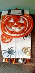New Martha Stewart Collection 2-PC.PUMPKIN Halloween Kitchen Towel And Mitt Set. Fixed Price $25.00.