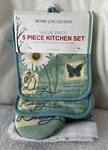 Home Collection Value Pack Kitchen Towels Pot Holders Oven Mitt BN12. Fixed Price $8.39.