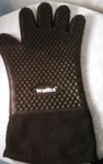 Walfos Heat Resistant Grilling Glove Black/grip Dots Interior Cloth No Sweating. Fixed Price $10.99.