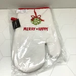 Oven Mitt By Creative Co-op Mistletoe Merry +happy Christmas White Red Loop New. Fixed Price $7.99.