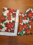 Christmas House Holiday Oven Mitt & Kitchen Towel Red Green Gold Poinsettia. Fixed Price $5.24.
