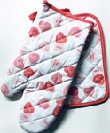 Valentine's Day Love Heart Set Of 2 - Oven Mitt Pot Holder Red Pink White Color. Fixed Price $17.88.