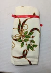 New Lenox Christmas Holiday Nouveau Ribbon Fingertip Towels Set Of 2. Fixed Price $24.92.