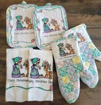 Vintage 90S Precious Moments Kitchen SET-2 Oven Mitts, Hot Pads, Hand Towels. Fixed Price $36.00.