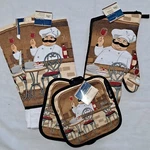 New Home Collection Italian Chef Kitchen Towel Set Oven Mitt Pot Holder Wine. Fixed Price $11.39.