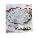 Pfaltzgraff Winterberry Christmas Snowflake Trivet Original Box Holly. Fixed Price $10.00.