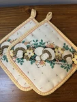 Franco 70S Mushrooms Sunshine Potholders Hot Pad Cottagecore Granny Vintage. Fixed Price $18.00.