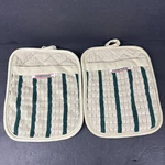 Farberware Pot Holder Set Nwt. Fixed Price $8.00.