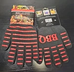 Pair Of Bbq Gloves 9.5 Heat Resistant Reversible Left Right Hand Barbecue Mits. Fixed Price $9.95.