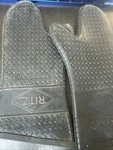 Ritz 15" Oven Mitts Pot Holder Black Silicone Diamond Grip 685 Threshold. Fixed Price $14.99.