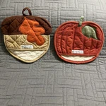 Williams-sonoma Acorn Oven Mitt Pumpkin Potholder Leaf Fall Set Of 2 Hotpads. Fixed Price $45.00.