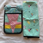 Disney Eats Pot Holder And Towel Kitchen Set Nwot. Fixed Price $12.00.