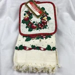 Cecil Saydah Co Vintage Christmas Towel Pot Holder Set Fruit Wreath Pattern New. Fixed Price $12.96.