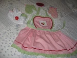 Play Wonder Apron Chefs Hat 3 Hot Pads Pink Polka Dot Green Gingham Ruffle. Fixed Price $12.99.
