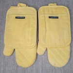 Crate & Barrel Oven Mitt Potholders Set Yellow Terry Duo Kitchenware New. Fixed Price $24.99.