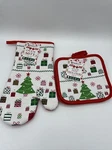 Homestyle Essentials Christmas Tree And Presents Oven Mitt & 2 Pot Holders. Fixed Price $8.87.