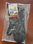 Browne Foodservice 16-3/8 Inch Oven Mitt With Nomex Binding Black Neoprene. Fixed Price $30.00.