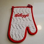 New Vintage Kellogg's Safety First Oven Mitt "for The Ones You Love" Excellent. Fixed Price $22.99.