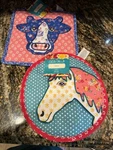 Nwt Set Of 2 Pioneer Woman Quilted Farm Animal Trivets Cow And Horse. Fixed Price $15.99.