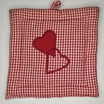 Vintage Handmade Red Gingham Heart Pot Holder Farmhouse Kitchen Decor Quilted. Fixed Price $16.99.