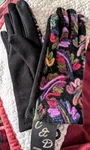 C&d Embroidered Touch Screen Gloves New Colorful G2096 Sm/med (run Big) Black. Fixed Price $15.99.