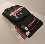 Ufc Mma Fighter Leonard Garcia Signed Revgear Black Grappling Glove Coa. Fixed Price $44.99.