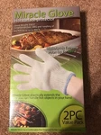 Kit Miracle Glove - Hot Surface Protector Set Of 2. Fixed Price $5.94.