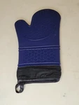Huntington Home Heat Resistant Oven Mitt Silicone. Fixed Price $12.99.