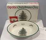 Nib Vtg Spode Christmas Tree Pattern Oval Vegetable Baker Oven To England. Fixed Price $67.99.